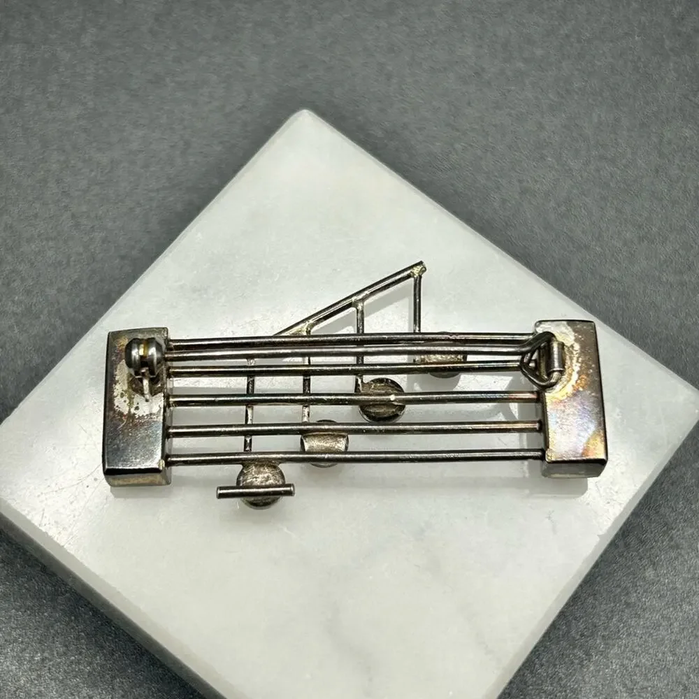 925 Sterling Silver Red Stone Musical Staff brooch Pin #G014